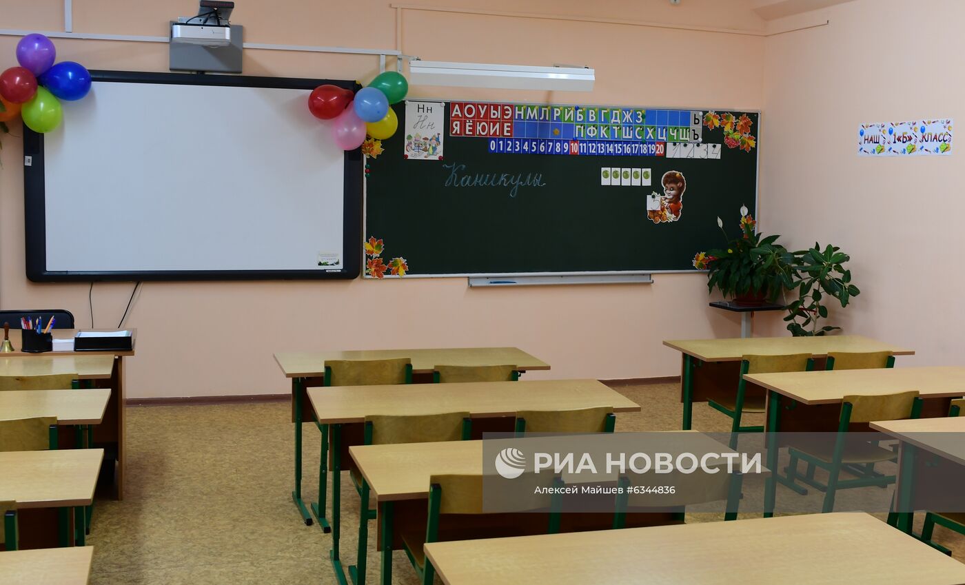 Школы Москвы отправят на двухнедельные каникулы из-за коронавируса