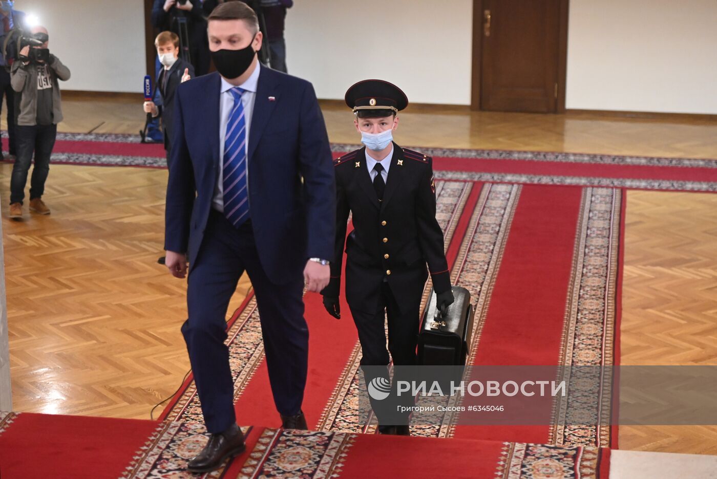 Внесение в Госдуму РФ проекта бюджета на 2022-2023 годы