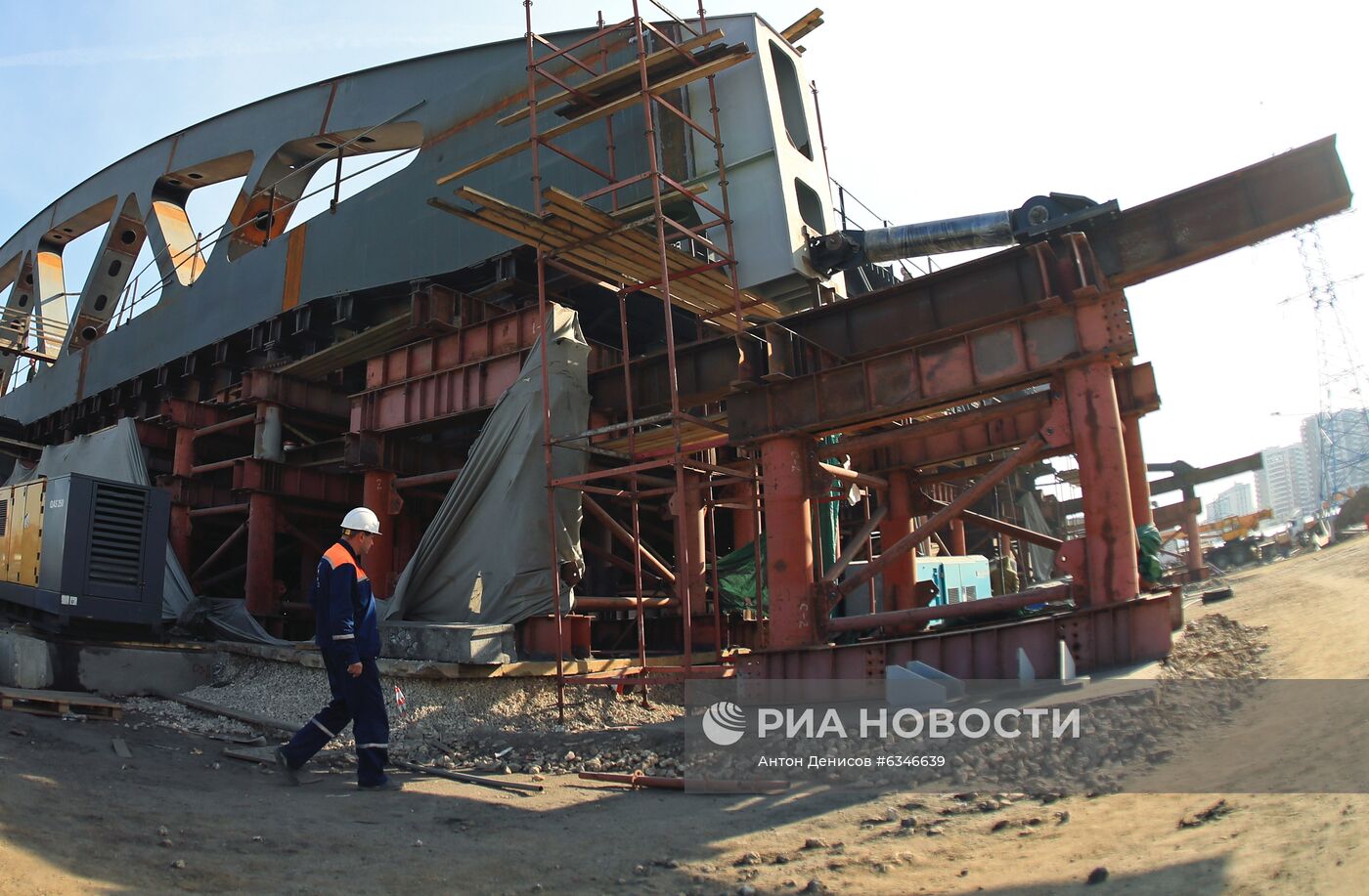 Строительство транспортной развязки в Подмосковье 