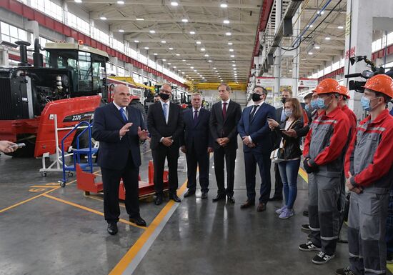 Рабочая поездка премьер-министра РФ М. Мишустина в Южный федеральный округ