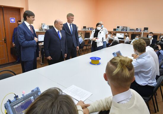 Рабочая поездка премьер-министра РФ М. Мишустина в Южный федеральный округ