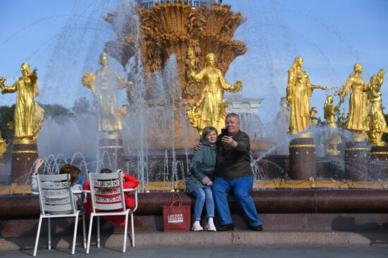 Теплая погода в Москве