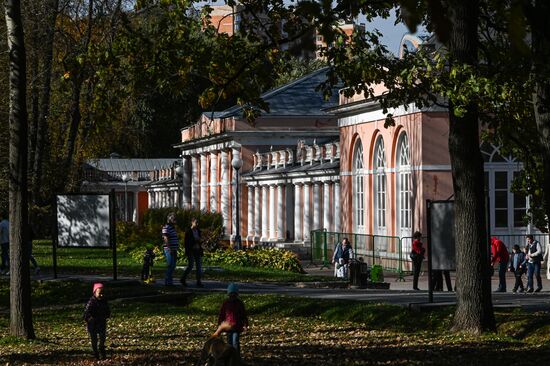 Теплая погода в Москве