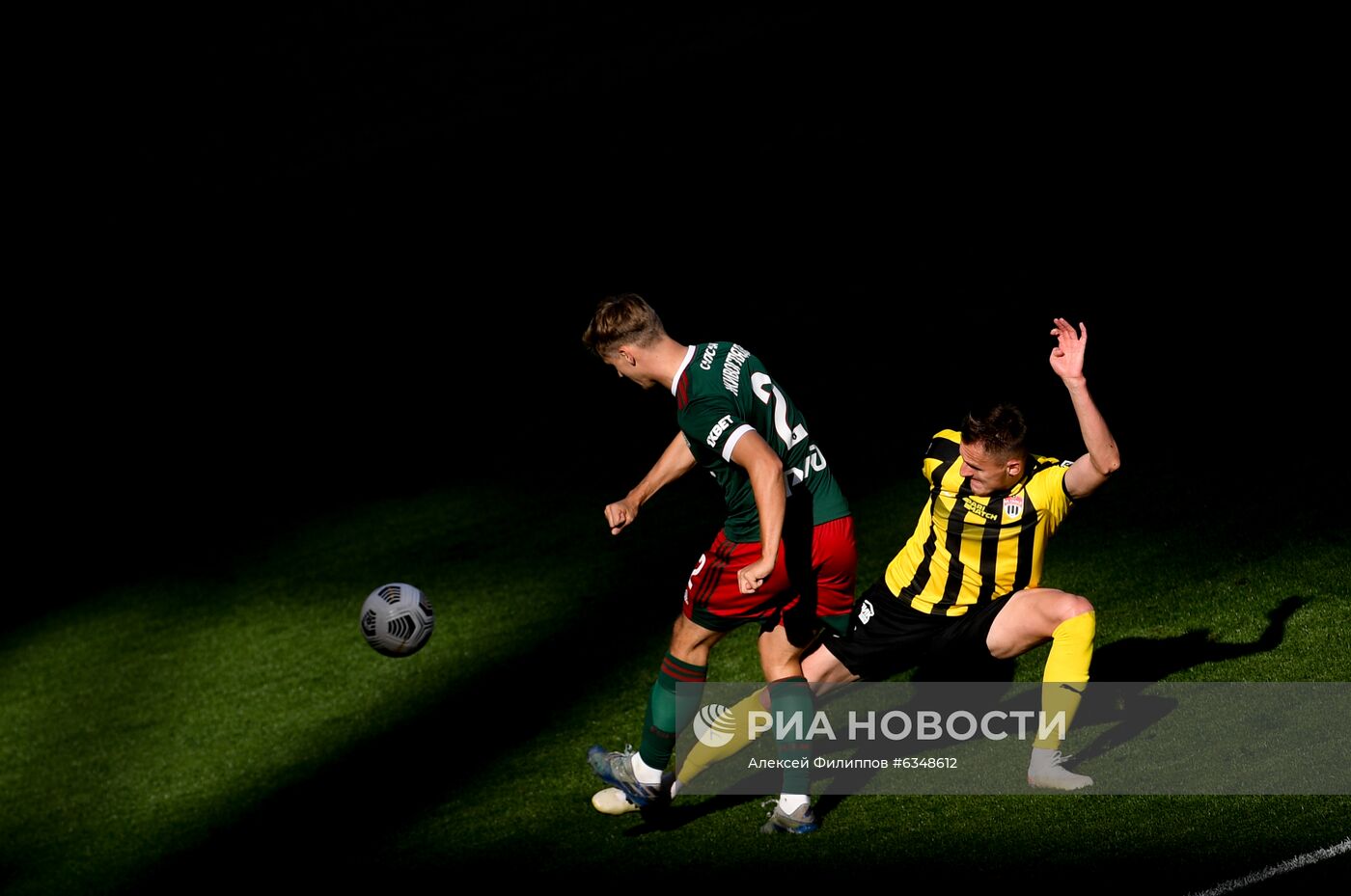 Футбол. РПЛ. Матч "Локомотив" - "Химки"