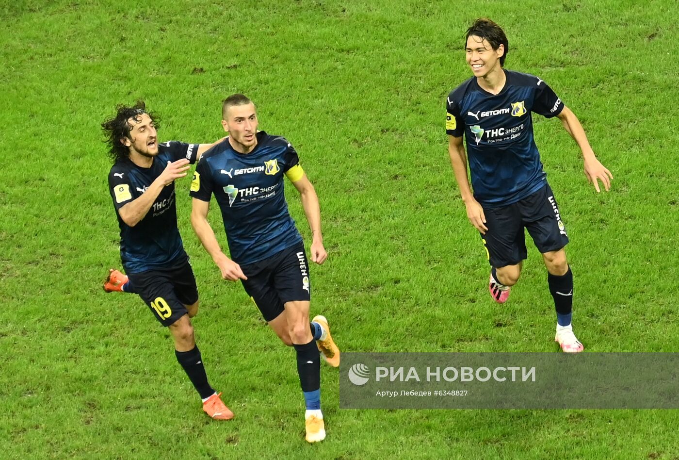 Футбол. РПЛ. Матч "Сочи" - "Ростов"