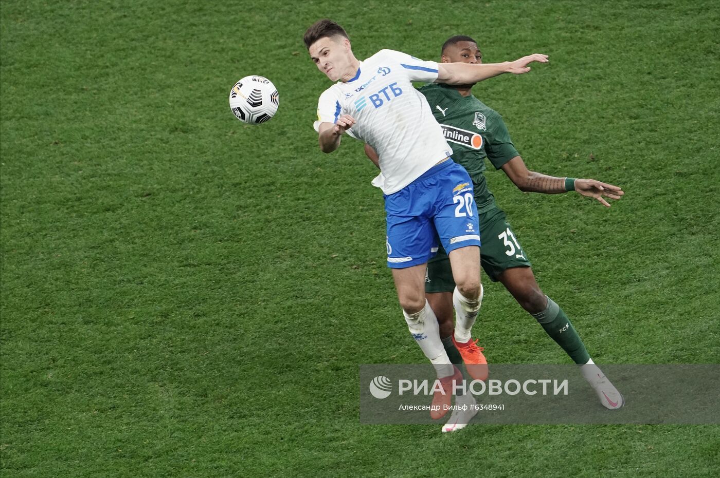 Футбол. РПЛ. Матч "Динамо" - "Краснодар"