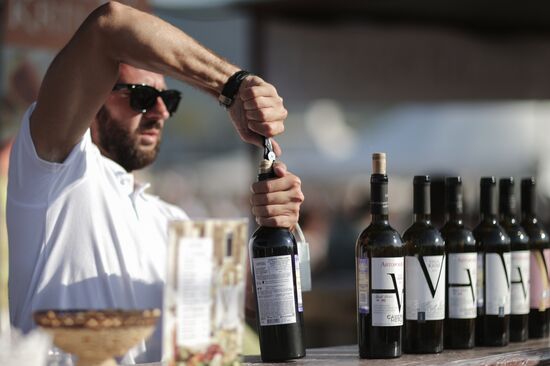 Фестиваль сбора урожая и виноделия WineFest-2020