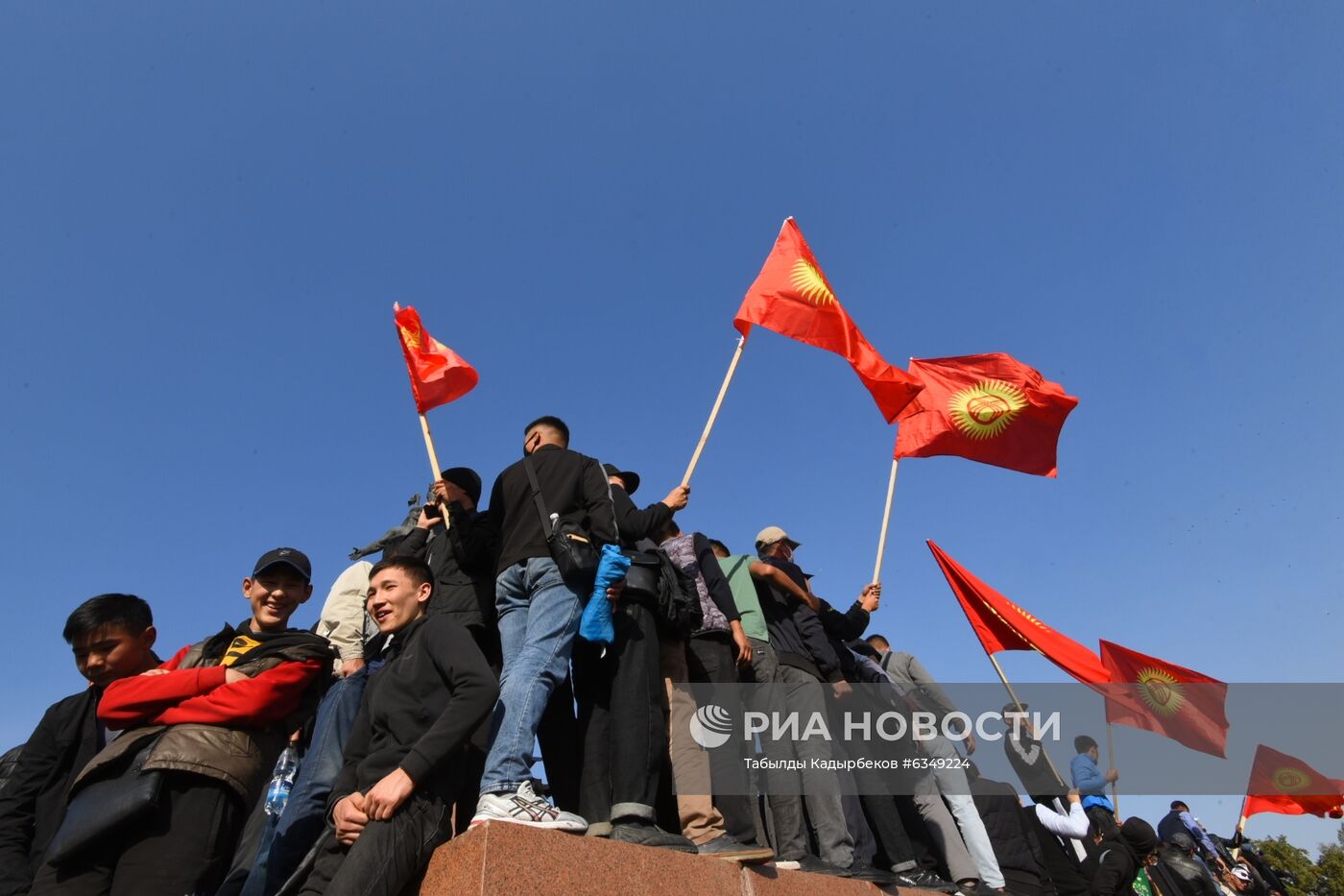 Протесты в Бишкеке