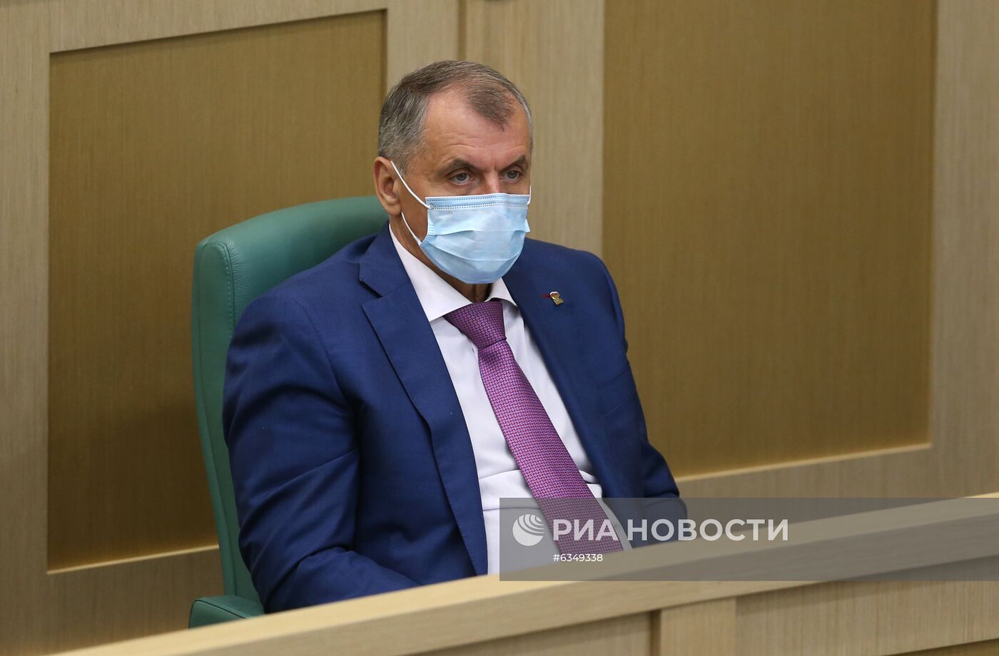 Парламентские слушания "О параметрах проекта федерального бюджета на 2021 год и на плановый период 2022 и 2023 годов"