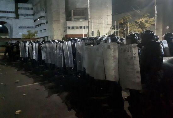Протесты в Бишкеке