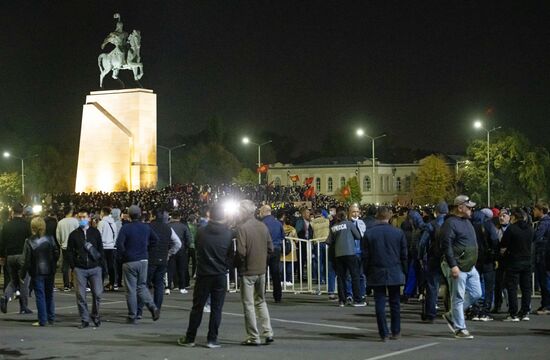 Протесты в Бишкеке