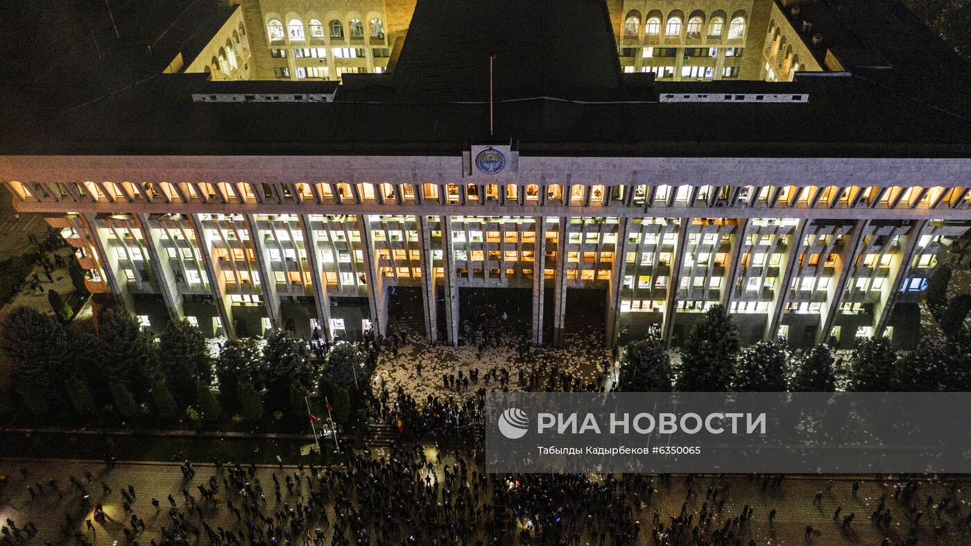 Протесты в Бишкеке