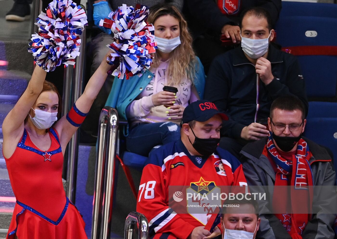 Хоккей. КХЛ. Матч ЦСКА - "Динамо" (Москва)