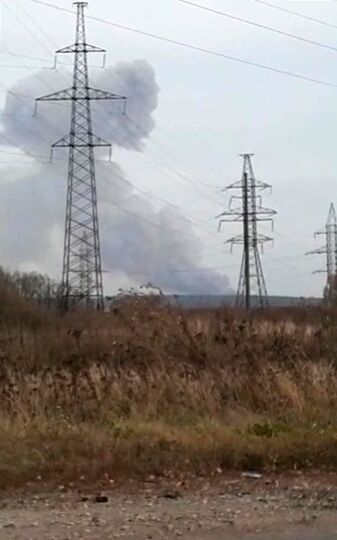 Взрывы на бывших военных складах в Рязанской области