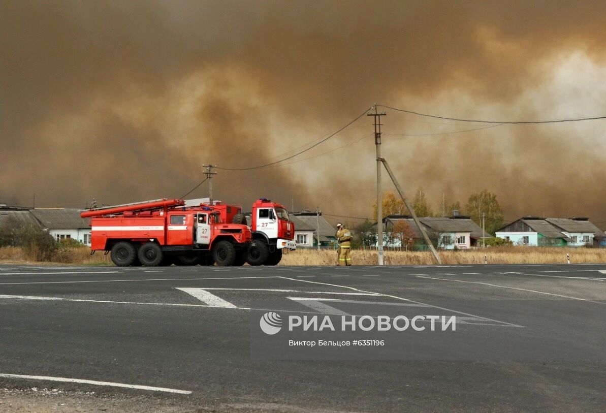 Взрывы на бывших военных складах в Рязанской области