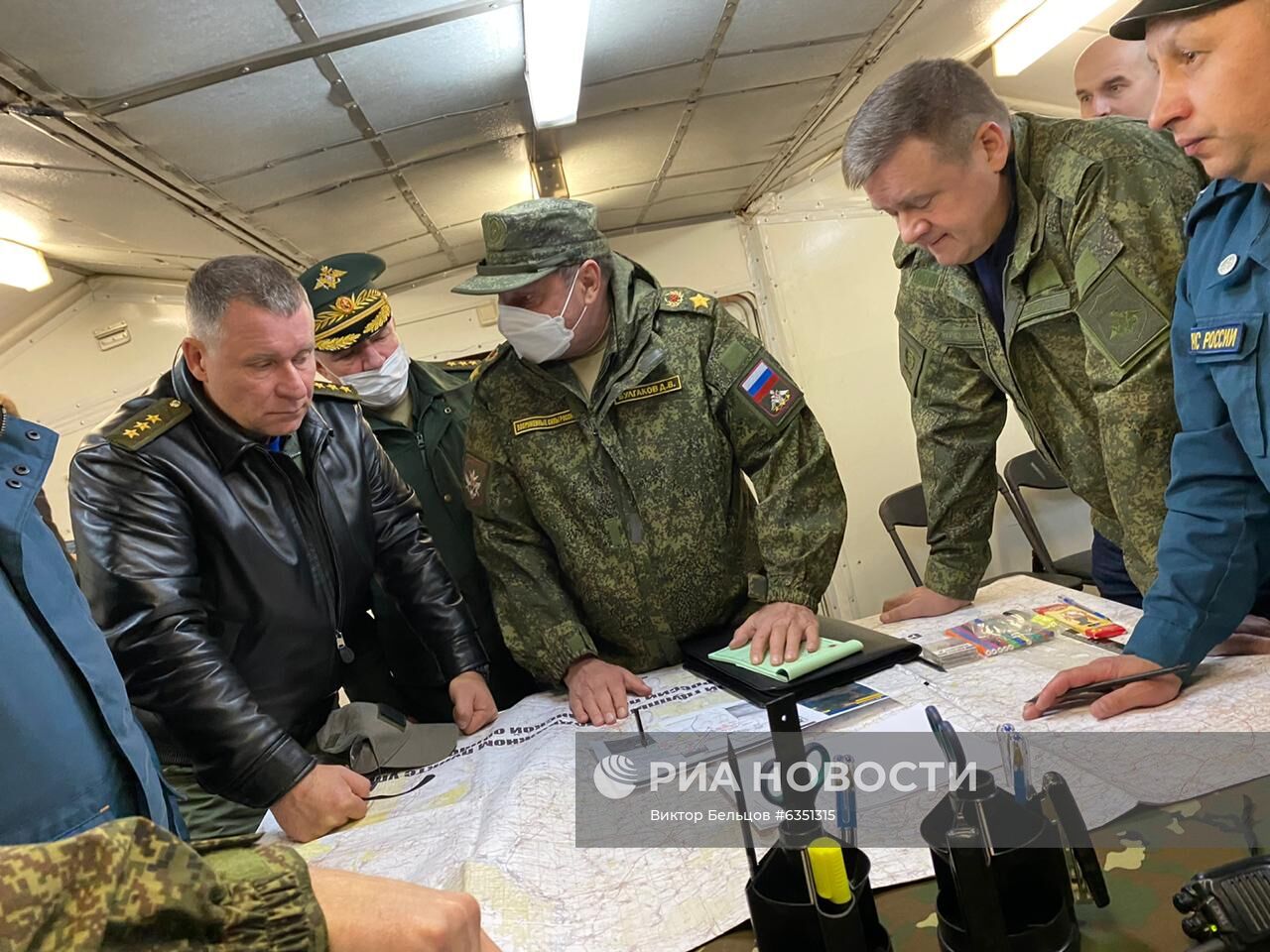 Взрывы на бывших военных складах в Рязанской области
