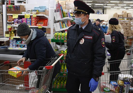 Рейд  по соблюдению масочного режима в Новосибирске