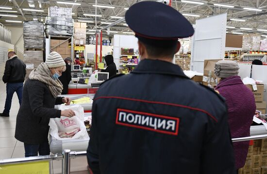 Рейд  по соблюдению масочного режима в Новосибирске