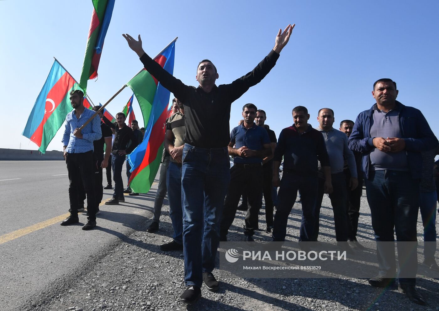 Похороны погибшего во время боевых действий азербайджанского военнослужащего