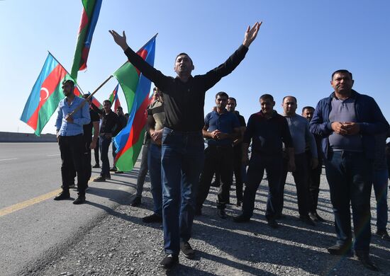 Похороны погибшего во время боевых действий азербайджанского военнослужащего