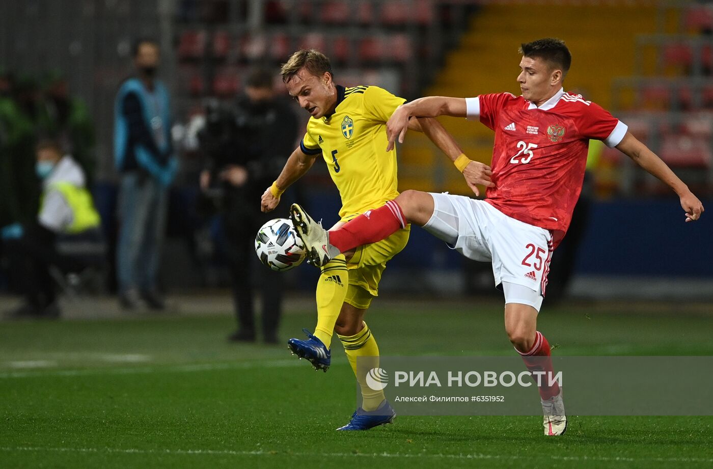 Футбол. Товарищеский матч. Россия - Швеция