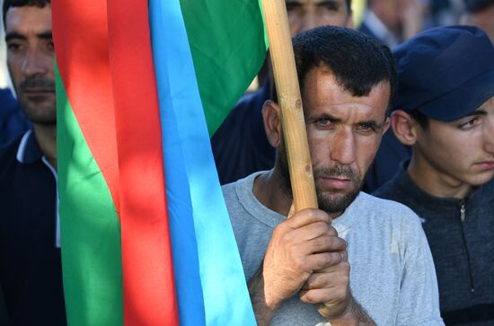 Похороны погибшего во время боевых действий азербайджанского военнослужащего