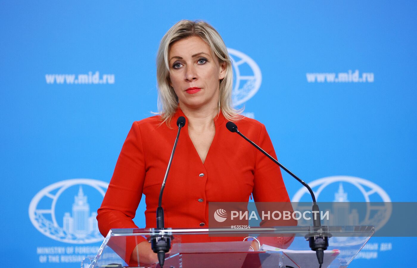 Брифинг официального представителя МИД России М. Захаровой