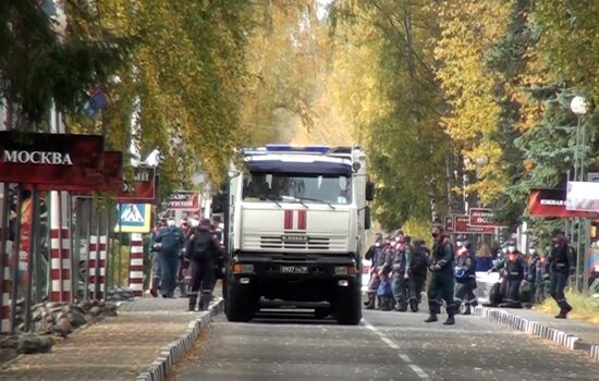 Взрывы на бывших военных складах в Рязанской области