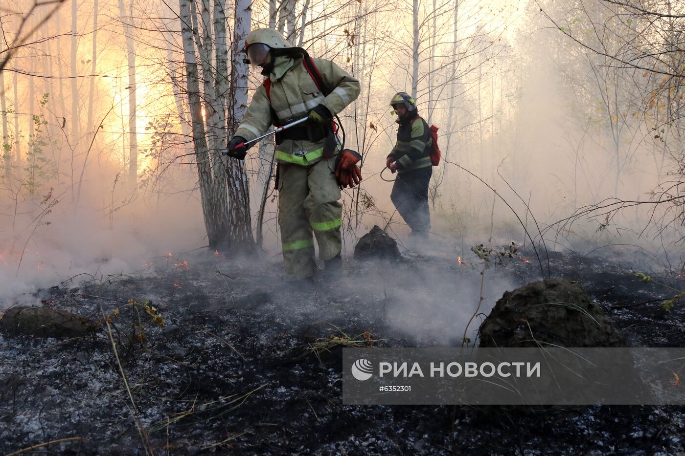 Взрывы на бывших военных складах в Рязанской области