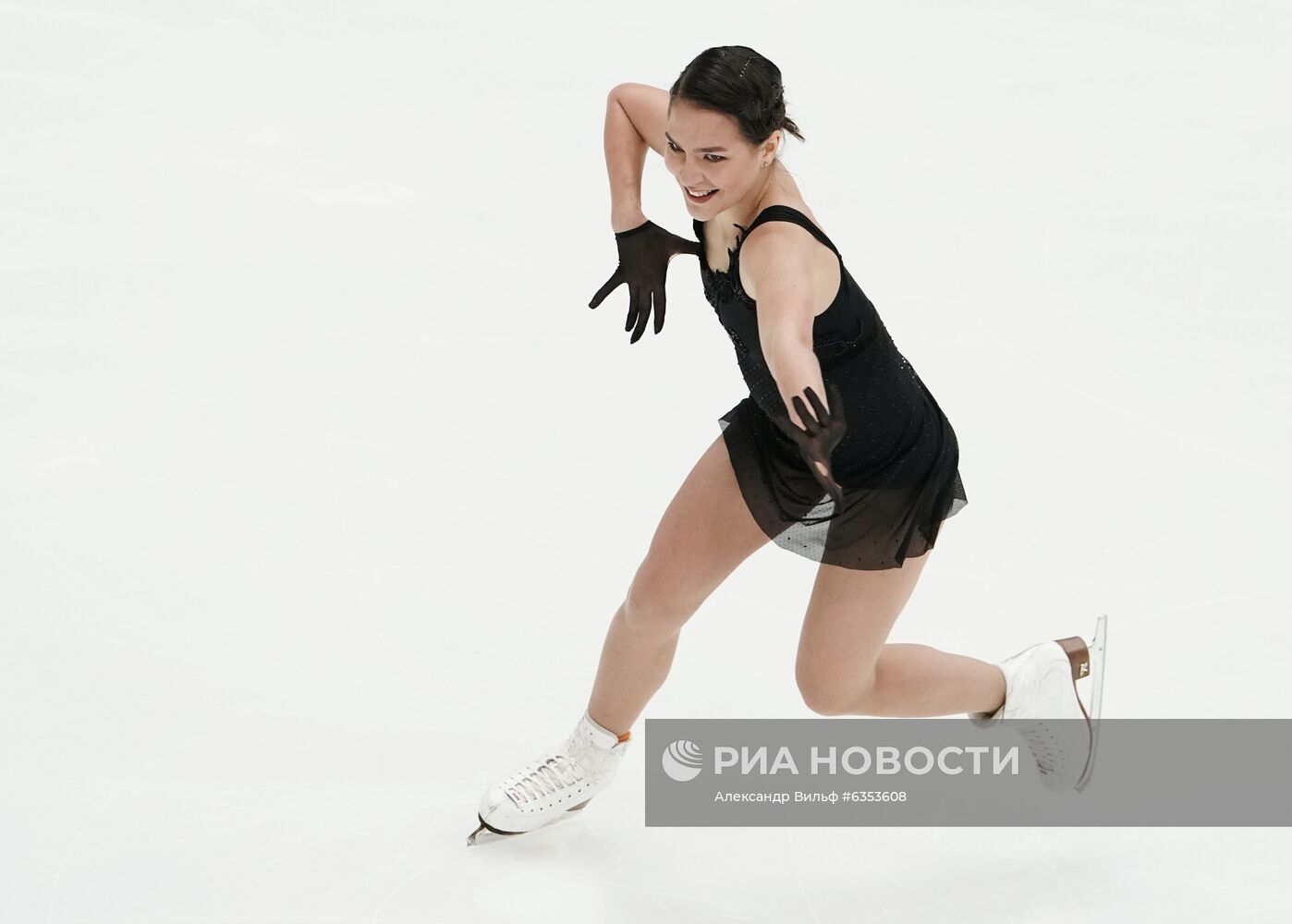 Фигурное катание. II этап Кубка России. Женщины. Короткая программа