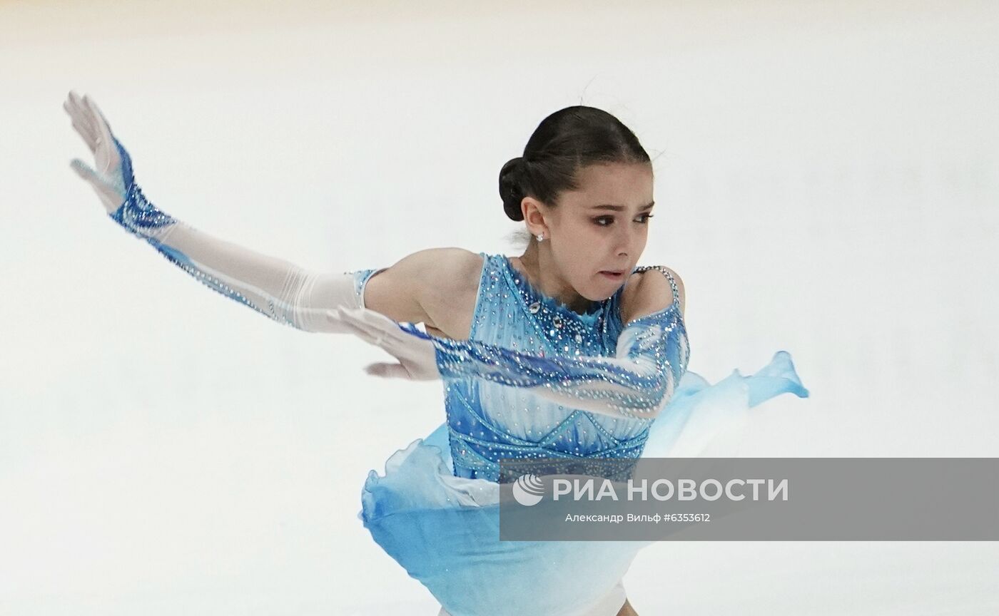 Риа новости фигурное катание. Камила Валиева. Валиева фигуристка. Трусова Щербакова Валиева. Саша Трусова.