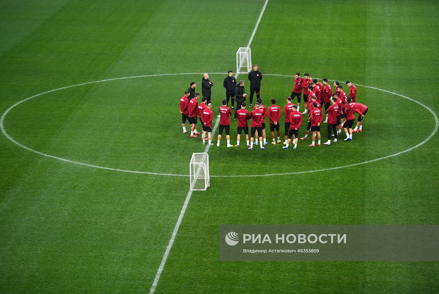 Футбол. Лига наций УЕФА. Тренировка сборной Турции