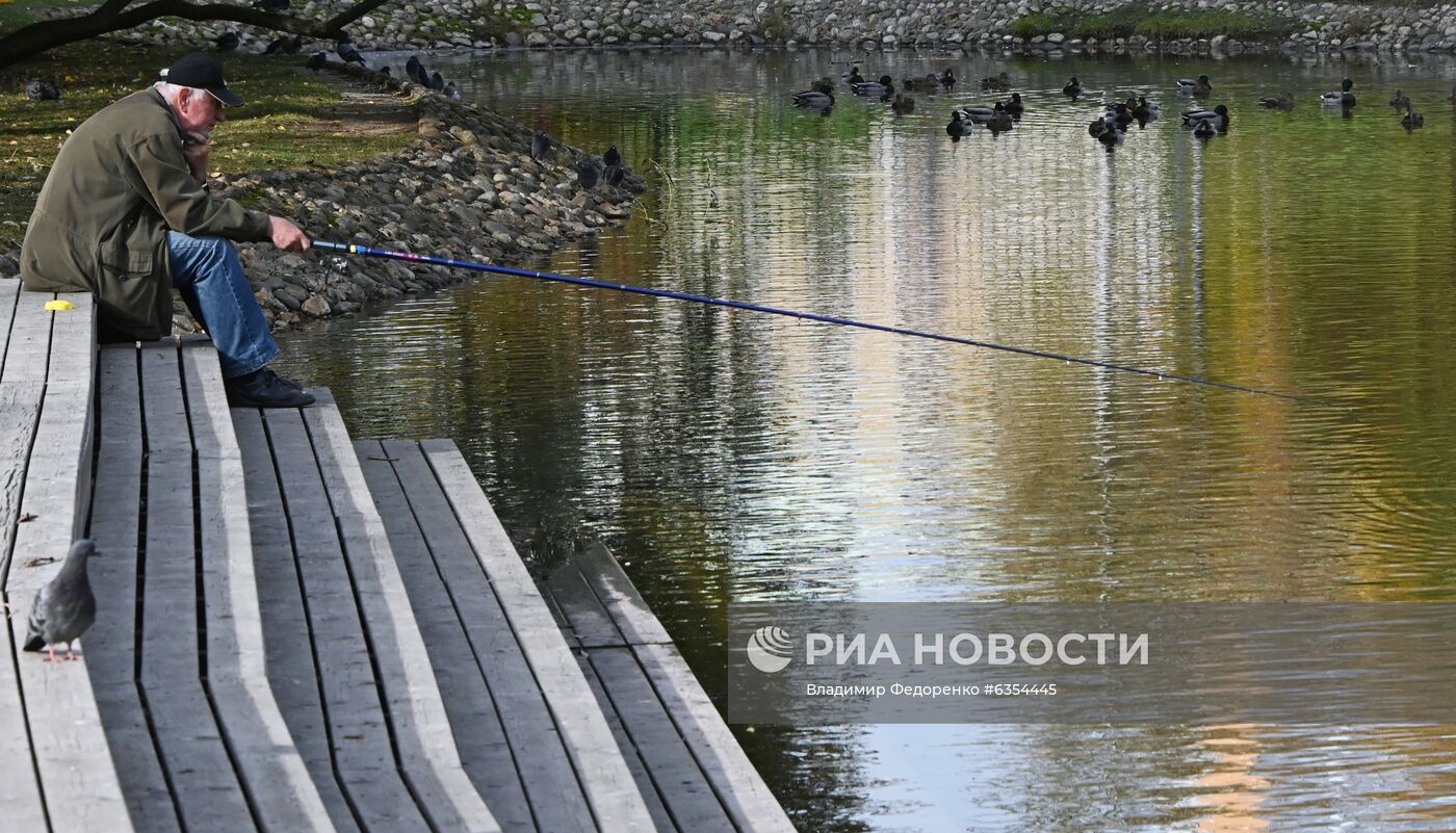 Теплая погода в Москве