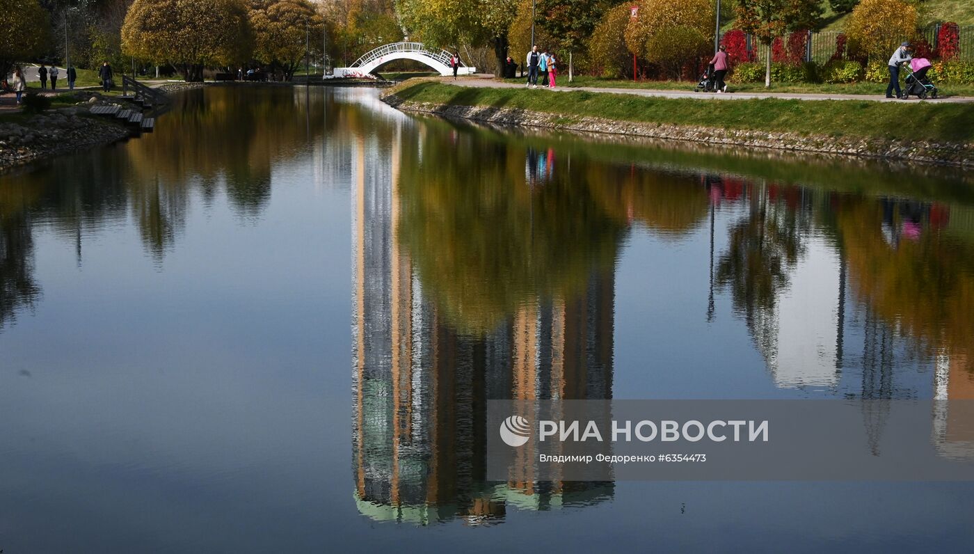 Теплая погода в Москве