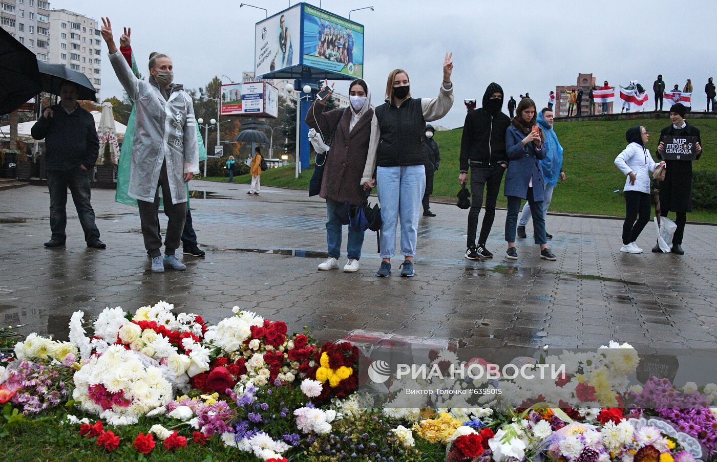 Участники несанкционированной акции протеста оппозиции в Минске. Место: Белоруссия, Минск. Автор: Виктор Толочко/Sputnik/РИА Новости. Несанкционированная акция протеста оппозиции в Минске