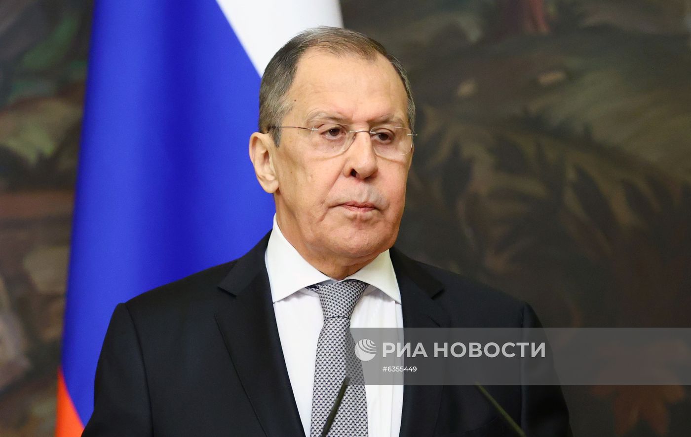 Встреча глав МИД РФ и Армении С. Лаврова и З. Мнацаканяна