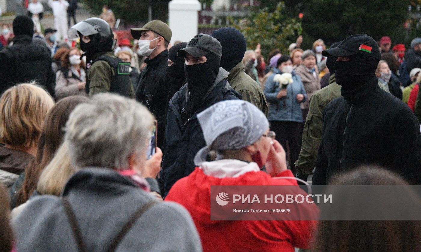 Акция протеста пенсионеров в Минске