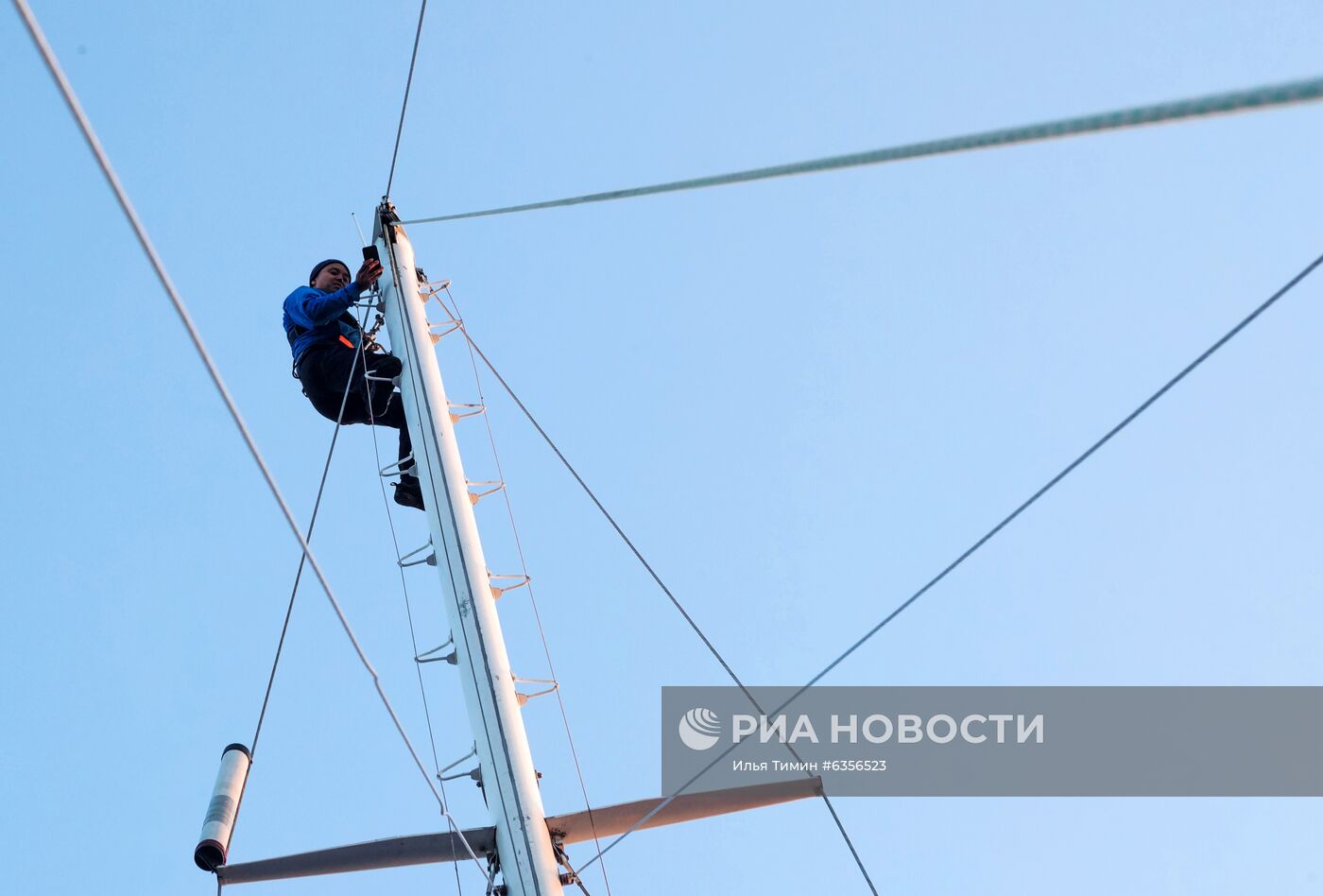 Экспедиция полярной яхты "Петр Первый"