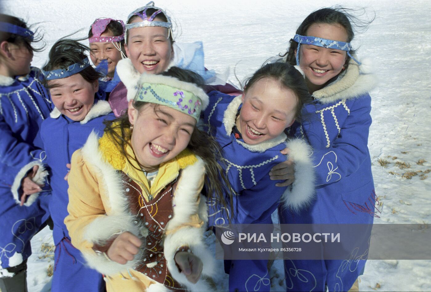Юные жители якутского села Кюсюр