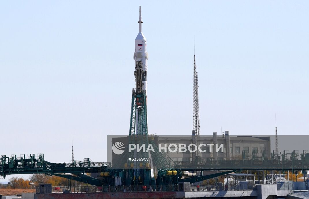 Запуск РН "Союз-2-1а" с кораблем "Союз МС-17" с космодрома Байконур 