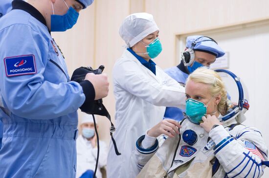 Запуск РН "Союз-2-1а" с кораблем "Союз МС-17" с космодрома Байконур 