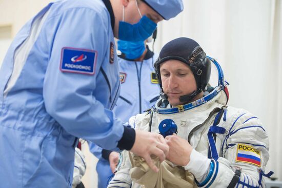 Запуск РН "Союз-2-1а" с кораблем "Союз МС-17" с космодрома Байконур 