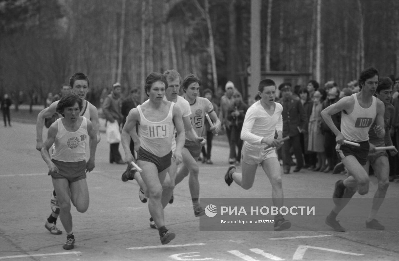 Эстафета в честь Дня Победы в Новосибирске