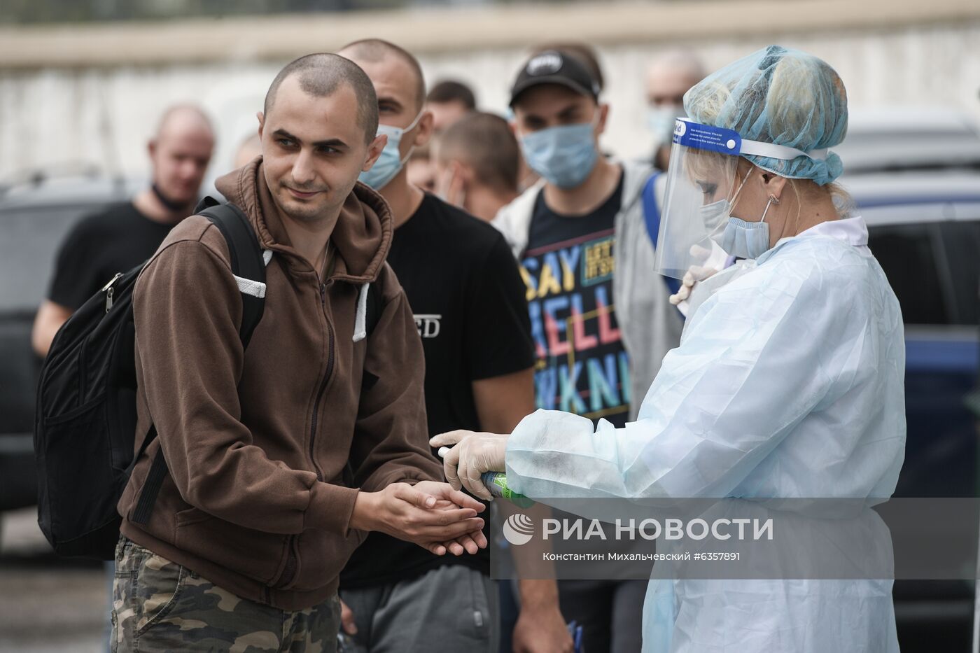 Отправка призывников в Севастополе