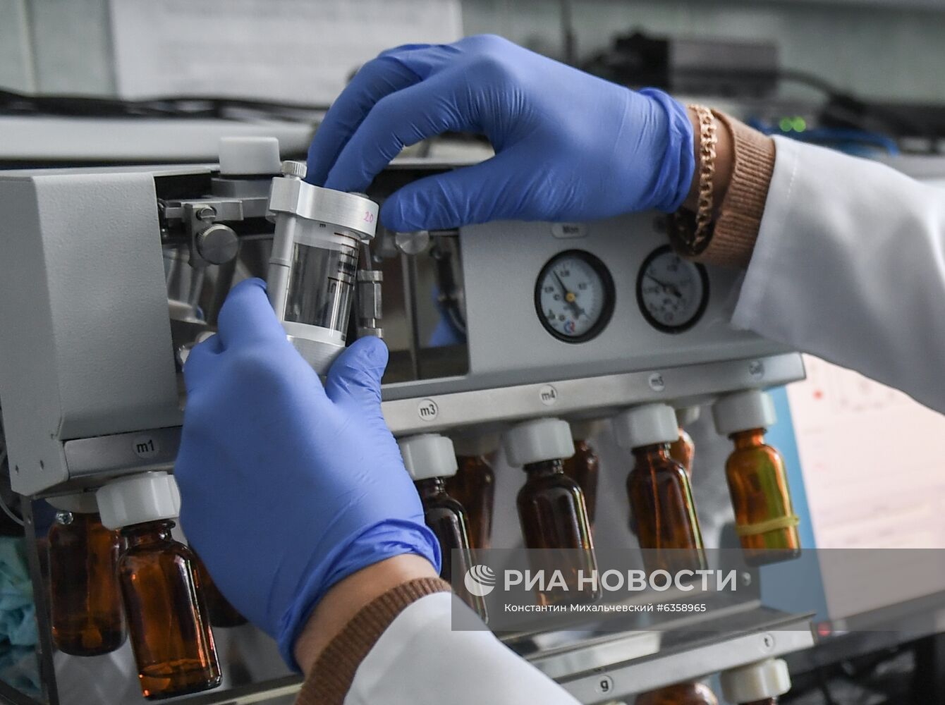 Учёные Крымского федерального университета разработали новую вакцину от коронавируса