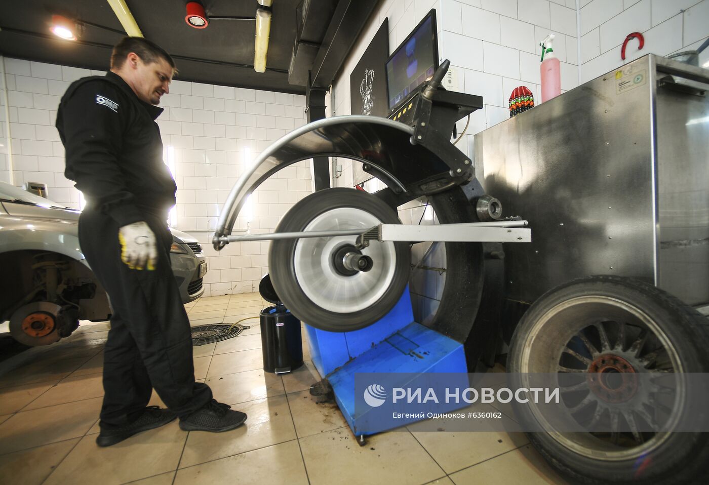 Начало шиномонтажного сезона в Москве