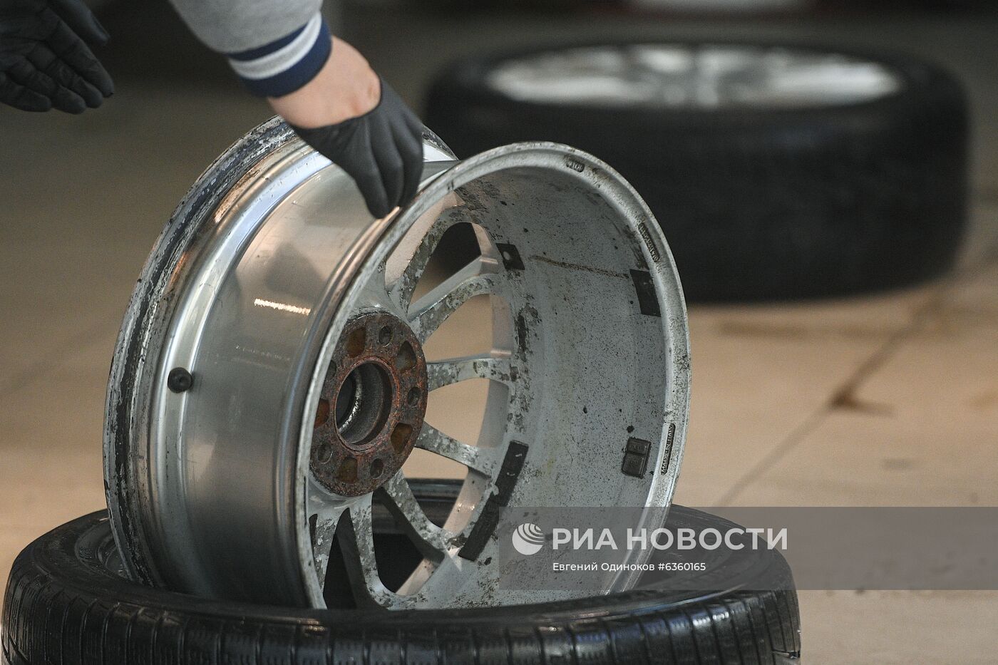 Начало шиномонтажного сезона в Москве