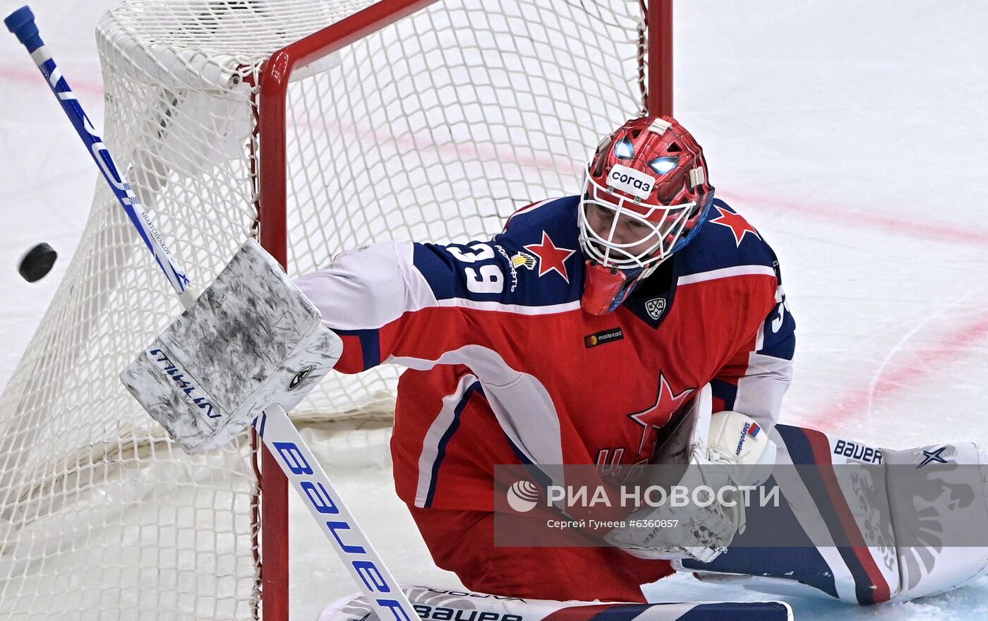 Хоккей. КХЛ. Матч ЦСКА - "Динамо" (Москва)