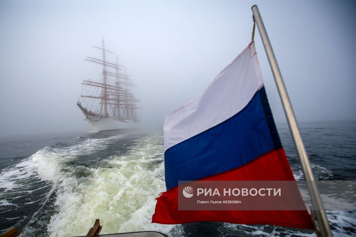 Экспедиция учебного парусного судна "Седов" по маршруту Северного пути