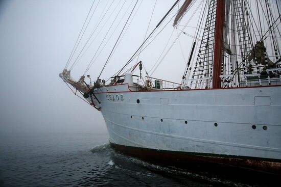 Экспедиция учебного парусного судна "Седов" по маршруту Северного пути 